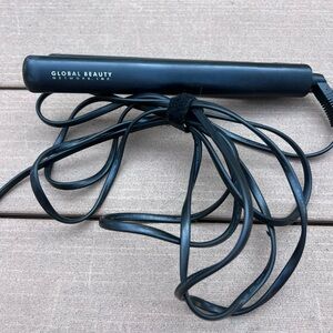 Chi Chi London Black Hair Straightener